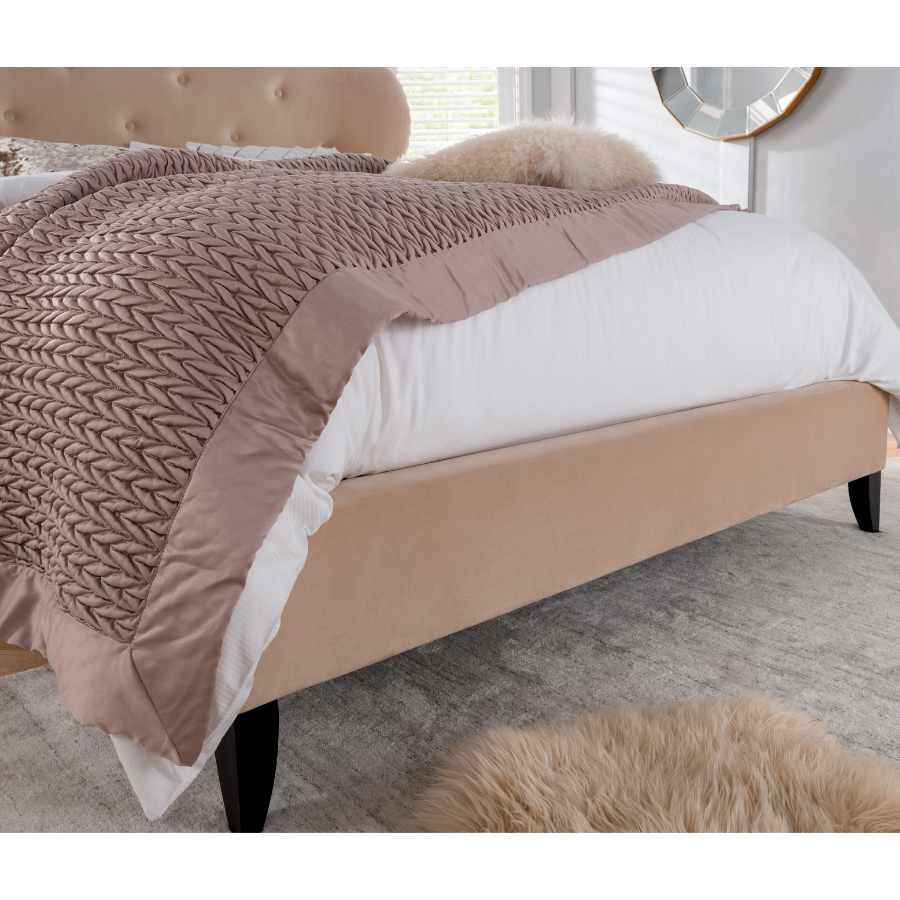 Dumbo Bedframe