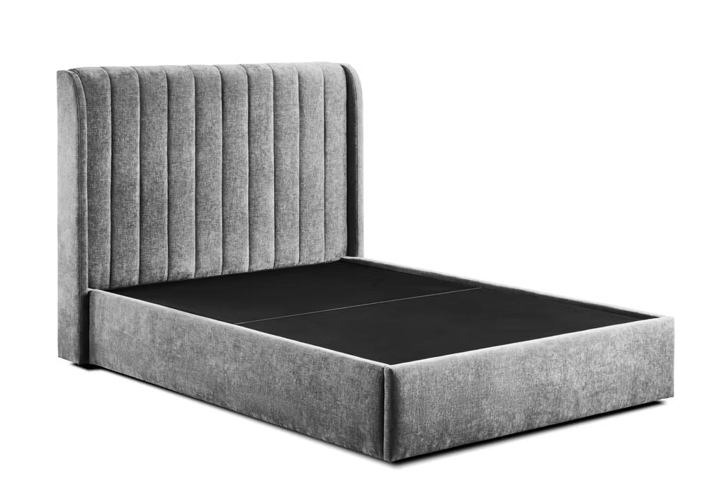 Francesca Ottoman & Windsor Mattress