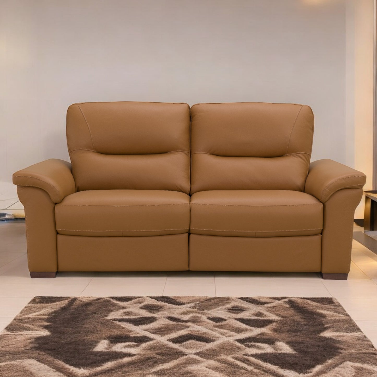 Lola Power 2.5 Seater