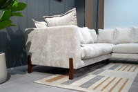 Victoria Corner Suite